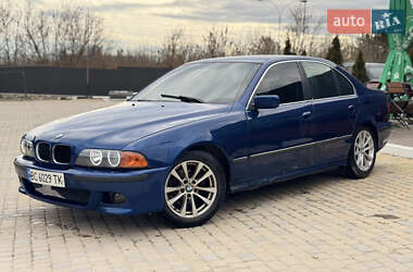 Седан BMW 5 Series 1998 в Волочиську