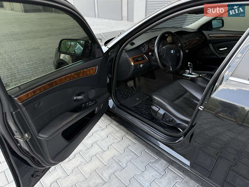 Седан BMW 5 Series 2007 в Хмельницькому