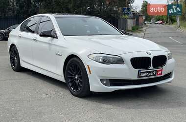 Седан BMW 5 Series 2012 в 