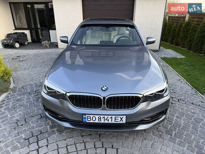 Седан BMW 5 Series 2017 в Тернополе