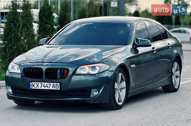 Седан BMW 5 Series 2010 в Полтаве