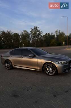 Седан BMW 5 Series 2016 в Дніпрі
