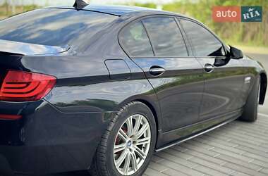 Седан BMW 5 Series 2012 в 