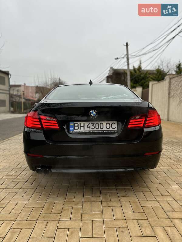 Седан BMW 5 Series 2012 в Одессе