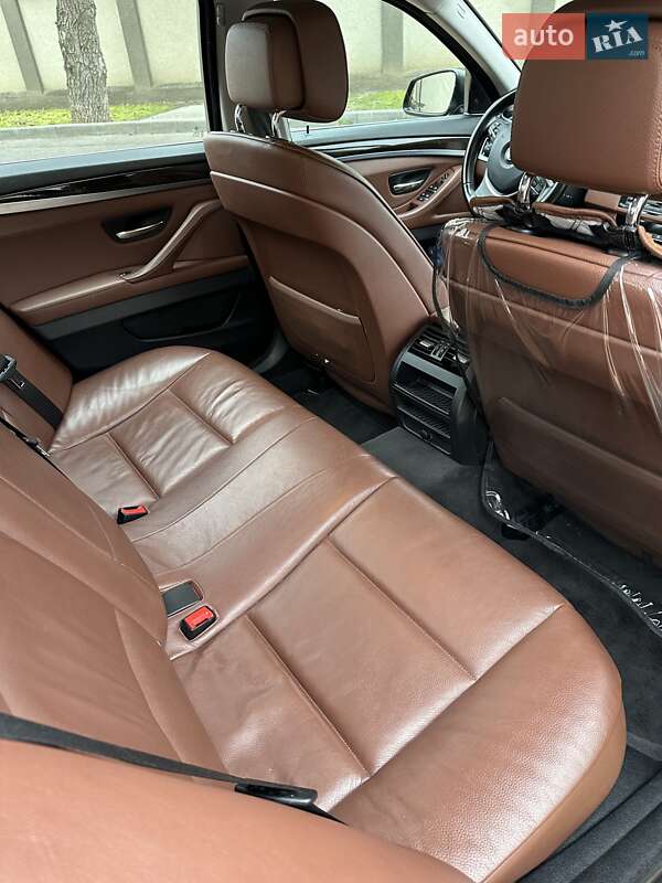 Седан BMW 5 Series 2012 в Одессе