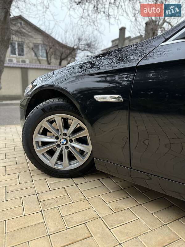 Седан BMW 5 Series 2012 в Одессе