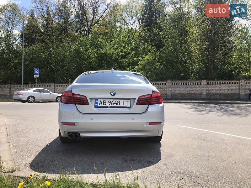 Седан BMW 5 Series 2014 в Вінниці