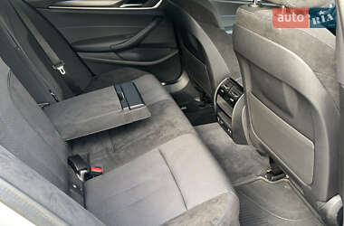 Седан BMW 5 Series 2021 в 