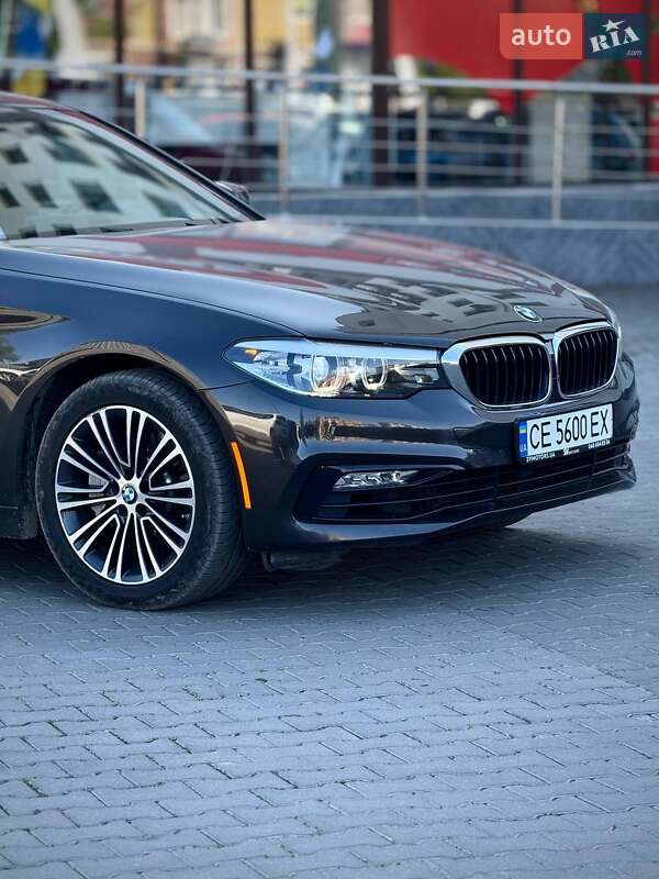 Седан BMW 5 Series 2017 в Черновцах
