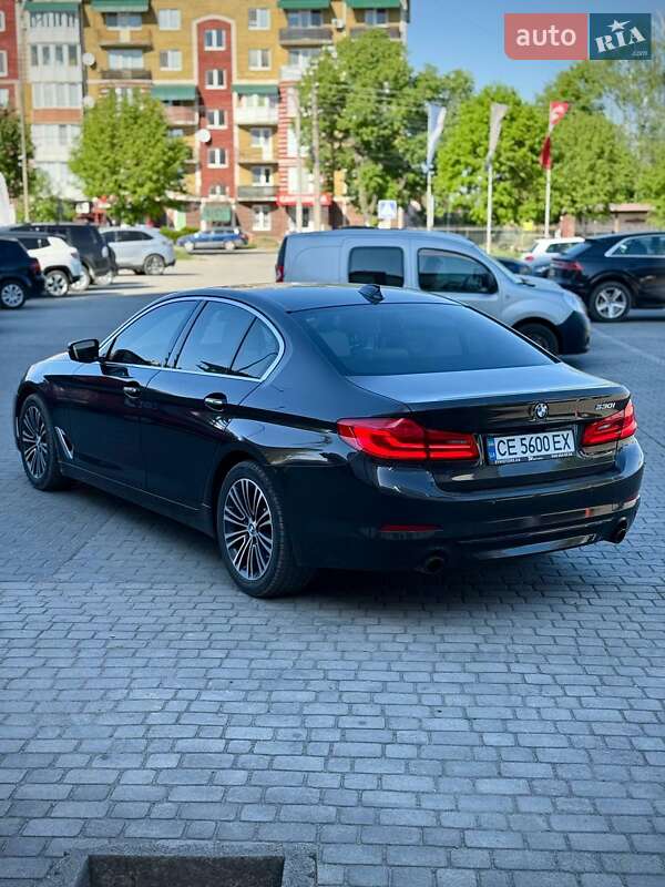 Седан BMW 5 Series 2017 в Черновцах