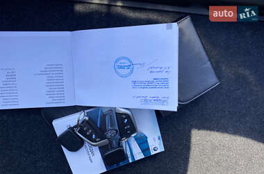 Седан BMW 5 Series 2017 в 