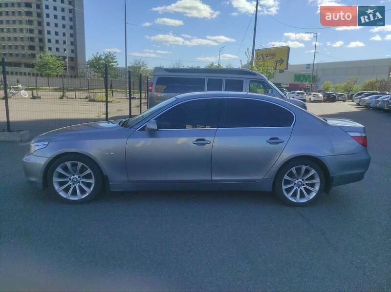 BMW 5 Series 2005
