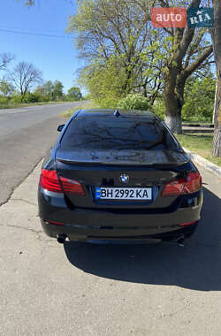 Седан BMW 5 Series 2012 в 