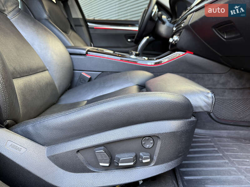 Седан BMW 5 Series 2012 в Рівному