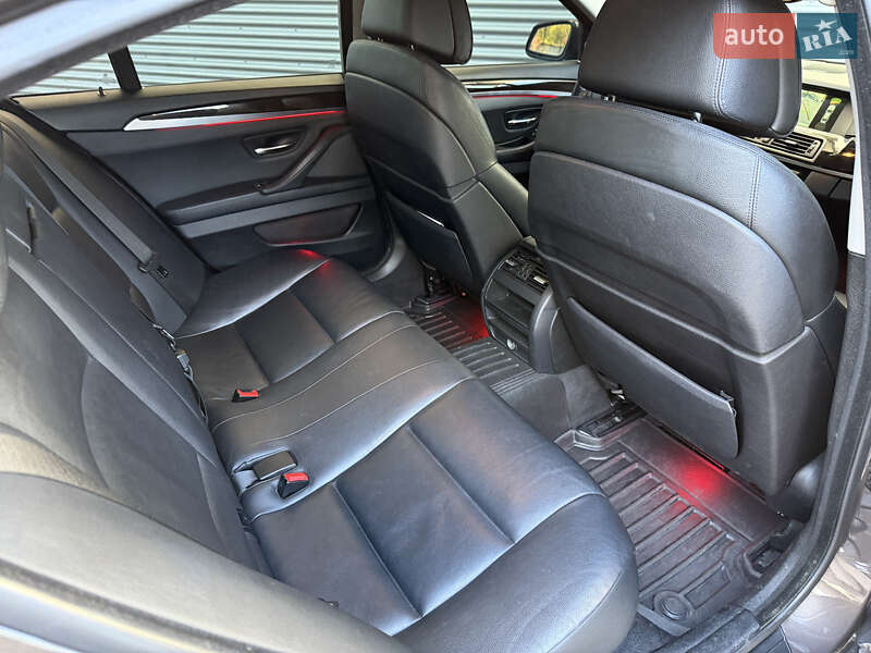 Седан BMW 5 Series 2012 в Рівному