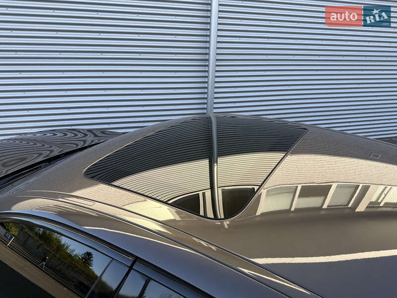 Седан BMW 5 Series 2012 в Рівному