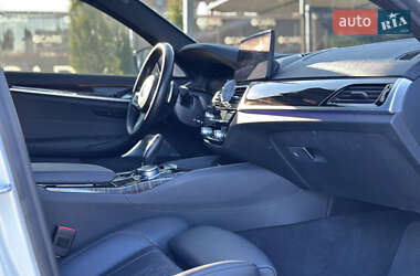 Седан BMW 5 Series 2020 в 