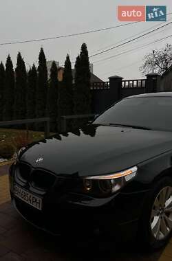 Седан BMW 5 Series 2004 в 