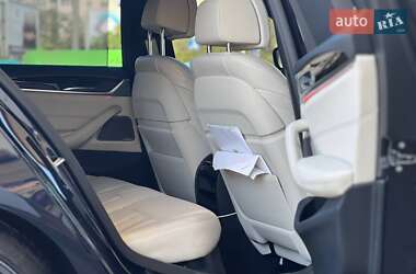 Седан BMW 5 Series 2021 в 