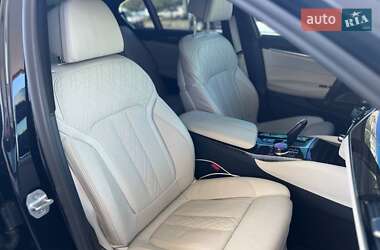 Седан BMW 5 Series 2021 в 