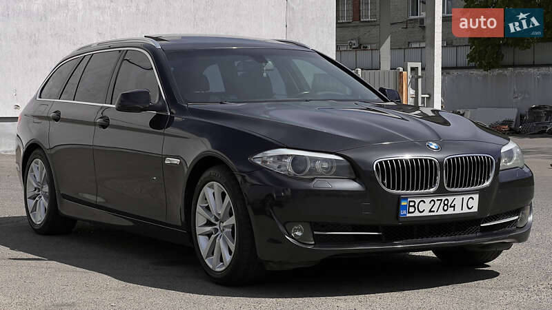BMW 5 Series 2012