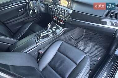Седан BMW 5 Series 2012 в 