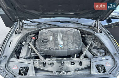 Универсал BMW 5 Series 2011 в 