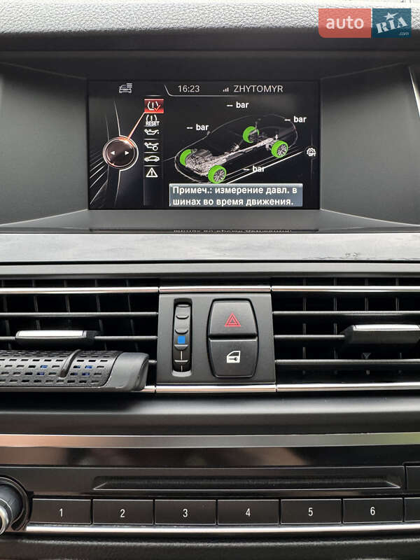 Седан BMW 5 Series 2015 в Житомире