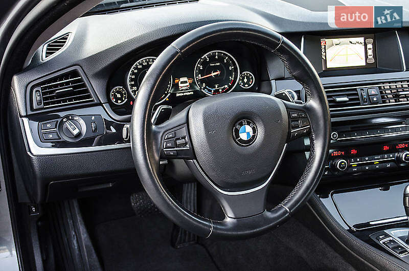 Седан BMW 5 Series 2015 в Житомире
