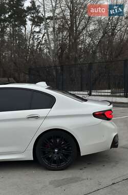 Седан BMW 5 Series 2017 в 
