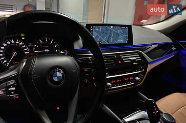 Седан BMW 5 Series 2017 в 