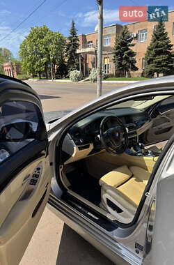 Седан BMW 5 Series 2011 в 