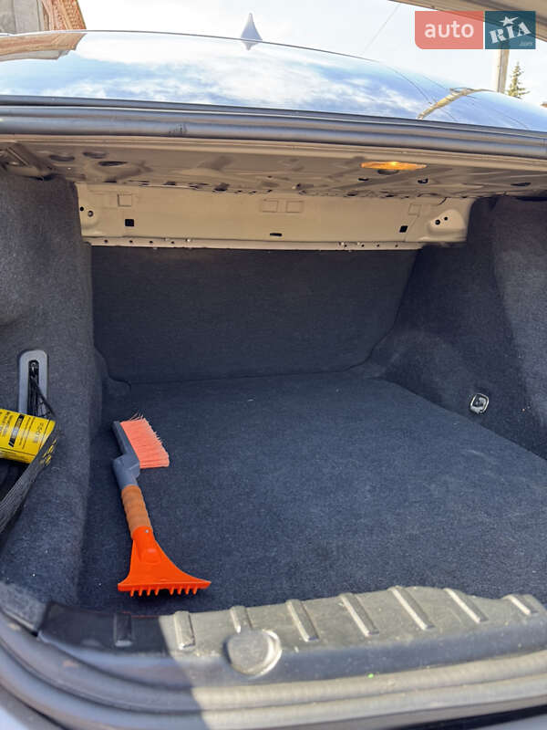 Седан BMW 5 Series 2011 в Кривому Розі фото 18 Седан BMW 5 Series 2011 в Кривому Розі