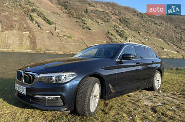 Универсал BMW 5 Series 2020 в 
