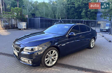 Седан BMW 5 Series 2016 в 