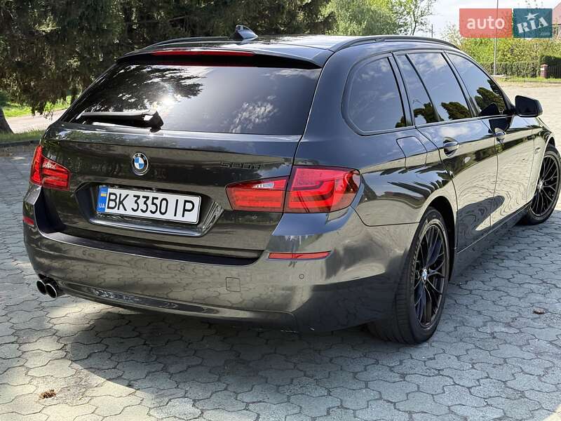 Универсал BMW 5 Series 2012 в Дубно