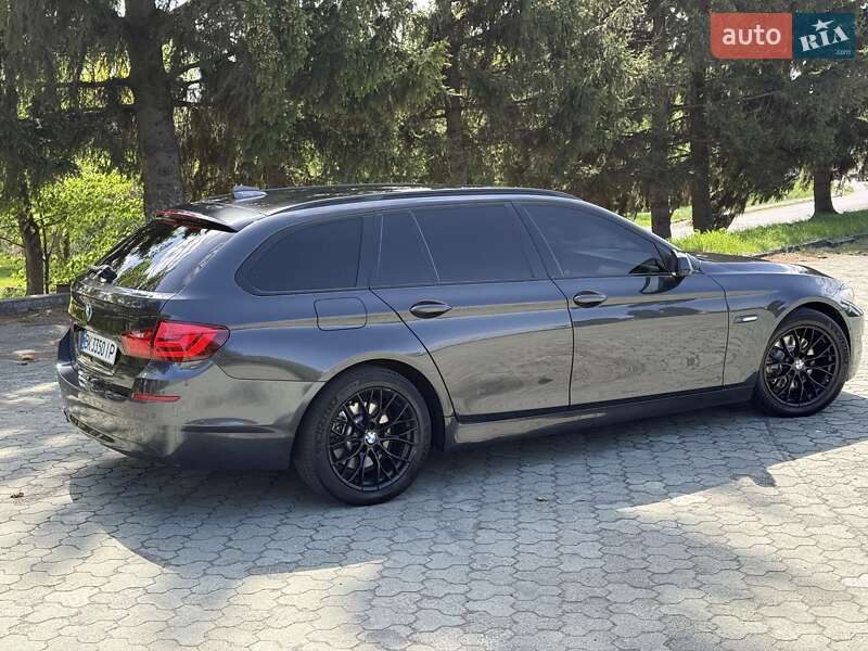 Универсал BMW 5 Series 2012 в Дубно