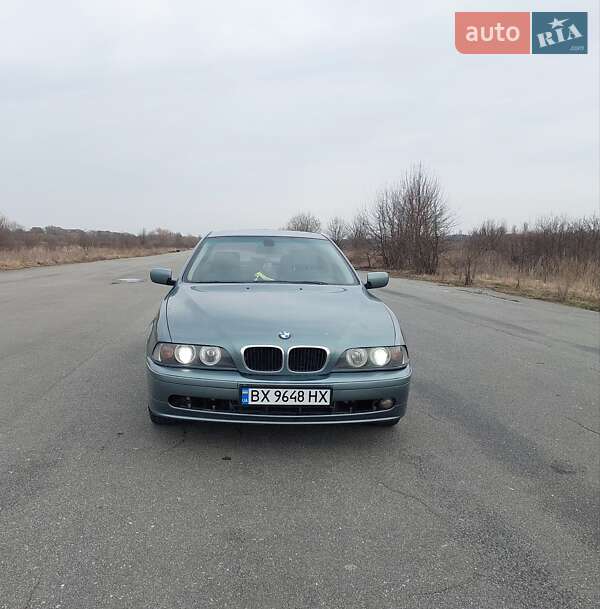 BMW 5 Series 2001