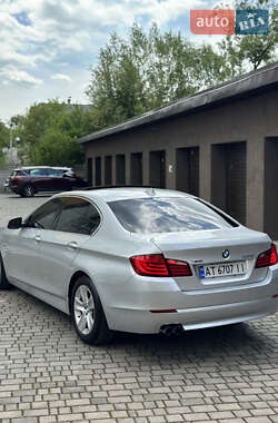 Седан BMW 5 Series 2012 в 