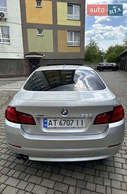 Седан BMW 5 Series 2012 в 