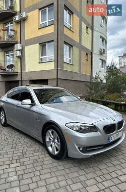 Седан BMW 5 Series 2012 в 