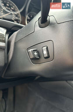 Седан BMW 5 Series 2012 в 