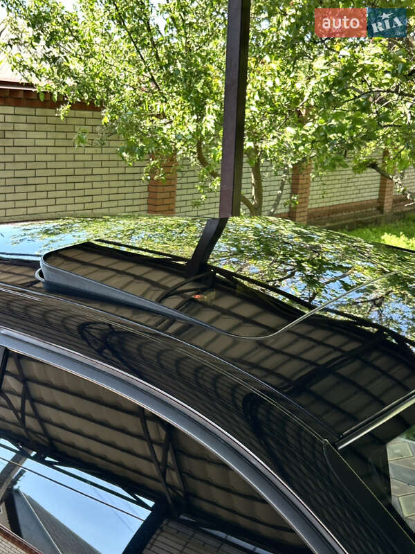Седан BMW 5 Series 2009 в Новомосковську