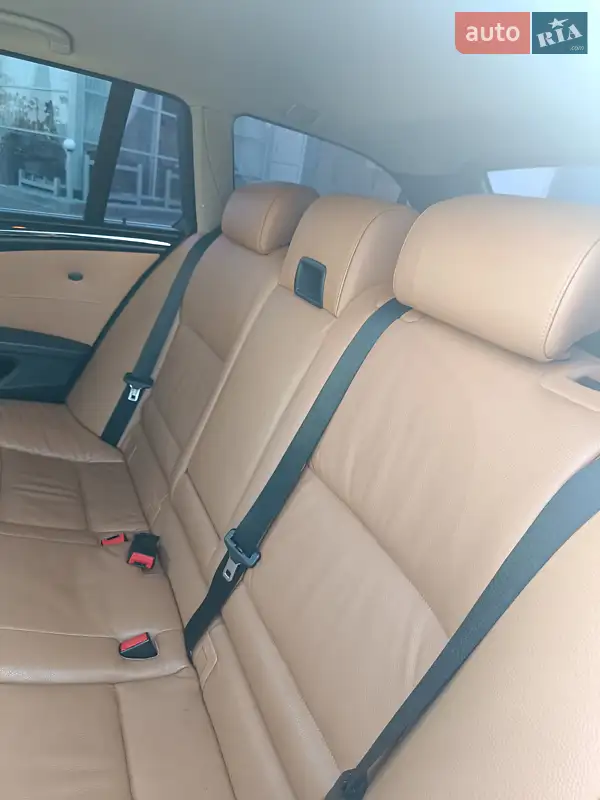 BMW 5 Series 2007 VIN WBAPX11040CX35266 фото оголошення 10 з 55