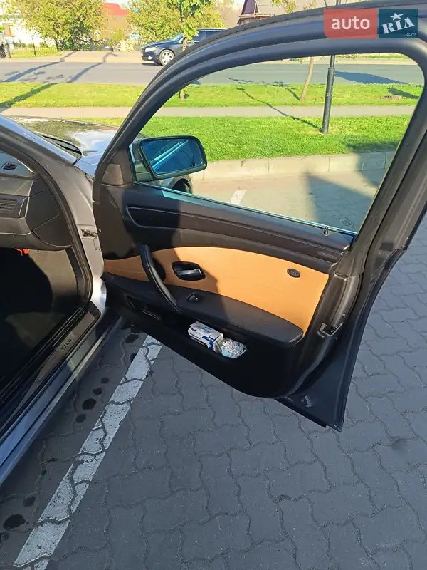 BMW 5 Series 2007 VIN WBAPX11040CX35266 фото оголошення 14 з 55
