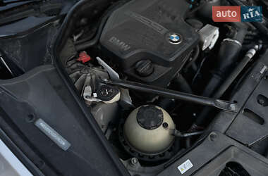 Седан BMW 5 Series 2012 в 