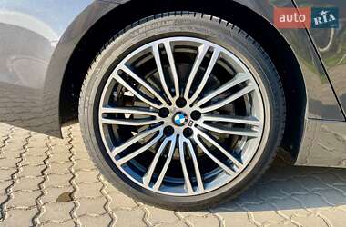Седан BMW 5 Series 2017 в 