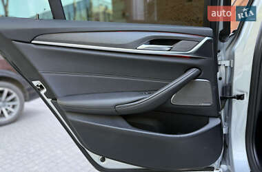 Седан BMW 5 Series 2021 в 