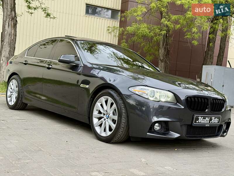 Седан BMW 5 Series 2015 в Днепре
