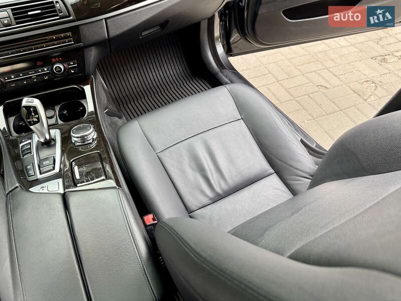 Седан BMW 5 Series 2015 в Днепре
